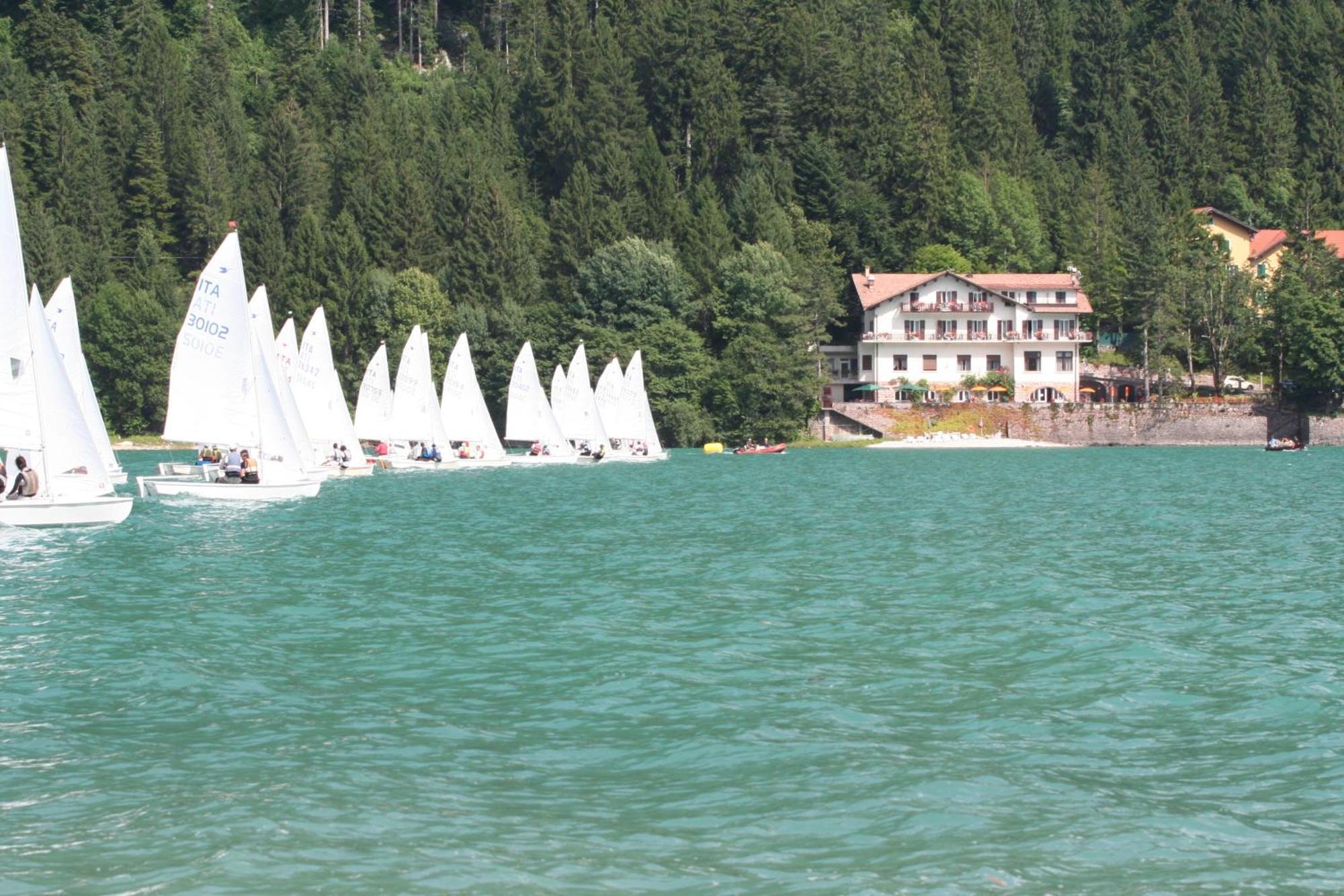 Lago Park Hotel Molveno Esterno foto